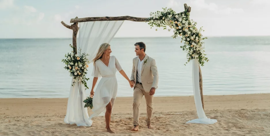 Wedding in Mauritius at Heritage Resorts in a beautiful tropical setting