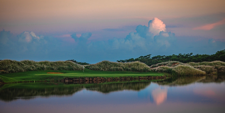 Achtsames Golf-Erlebnis im Heritage Golf Club auf Mauritius in tropischer Natur