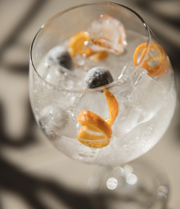 Zenzi Bar - Heritage Awali