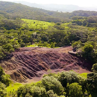 Chamarel 7 Coloured Earth
