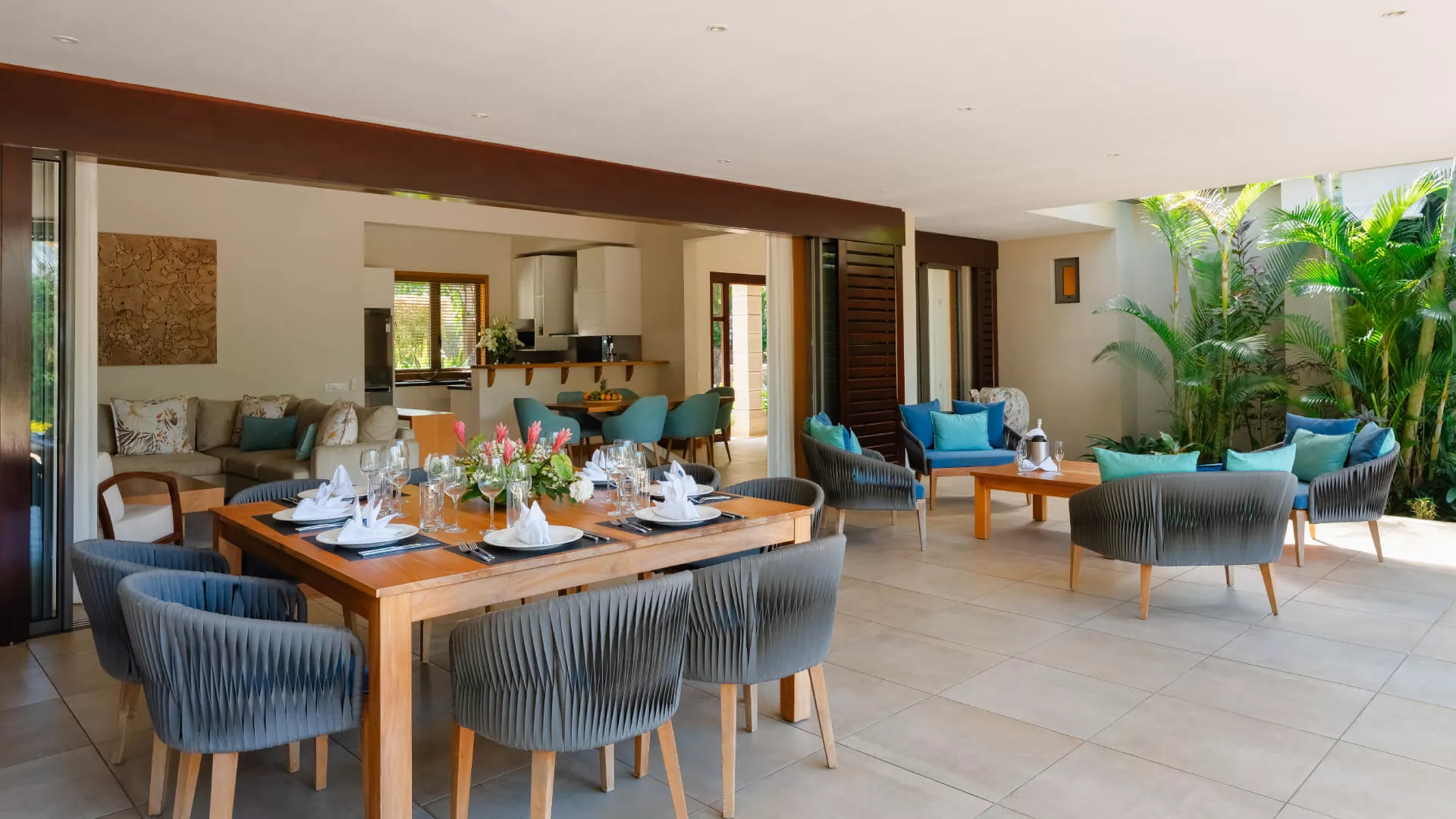 Luxury 3 bedroom villa exterior with dining table