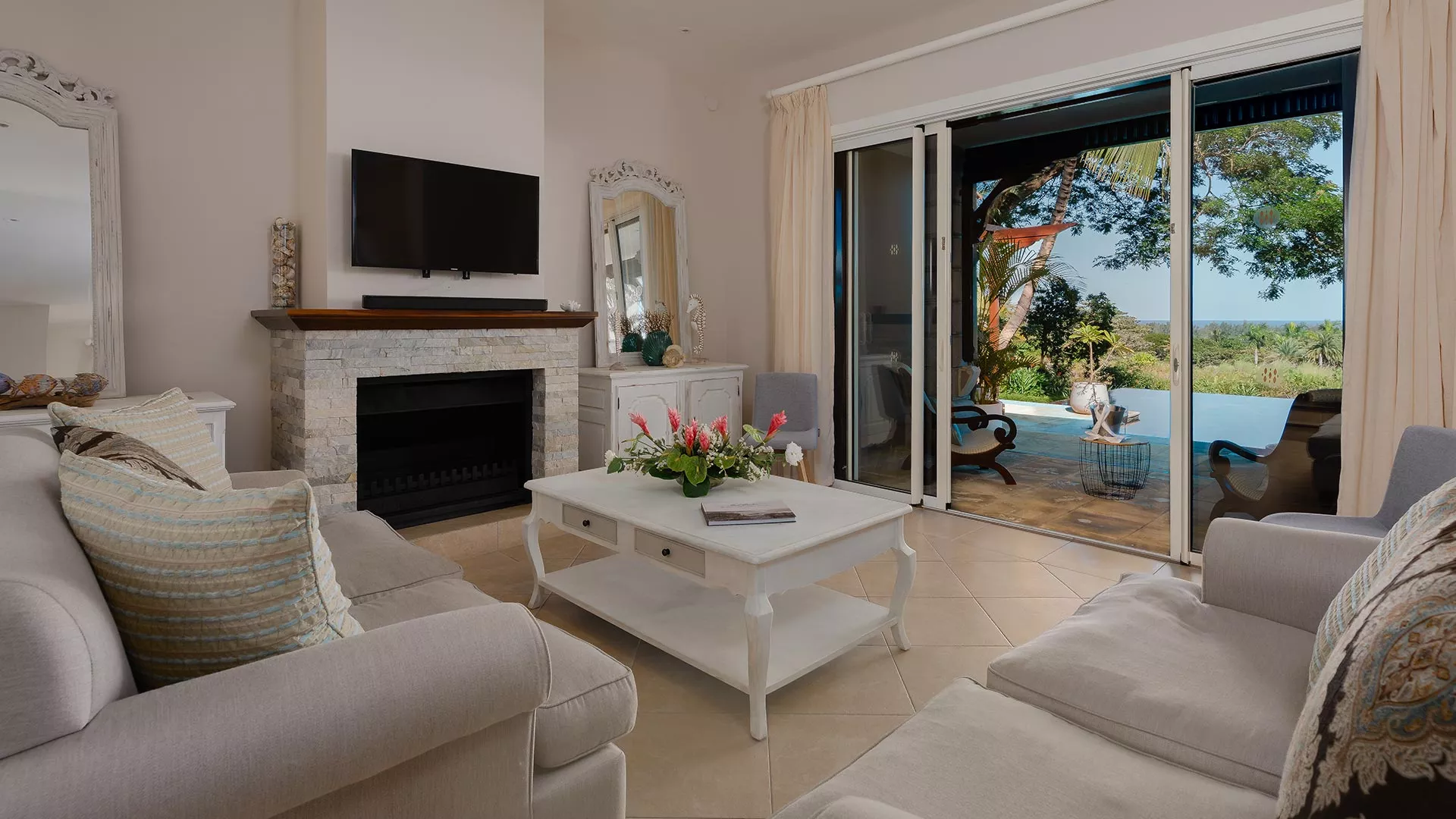 Three-bedroom villa with private pool and ocean view at Heritage The Villas Mauritius