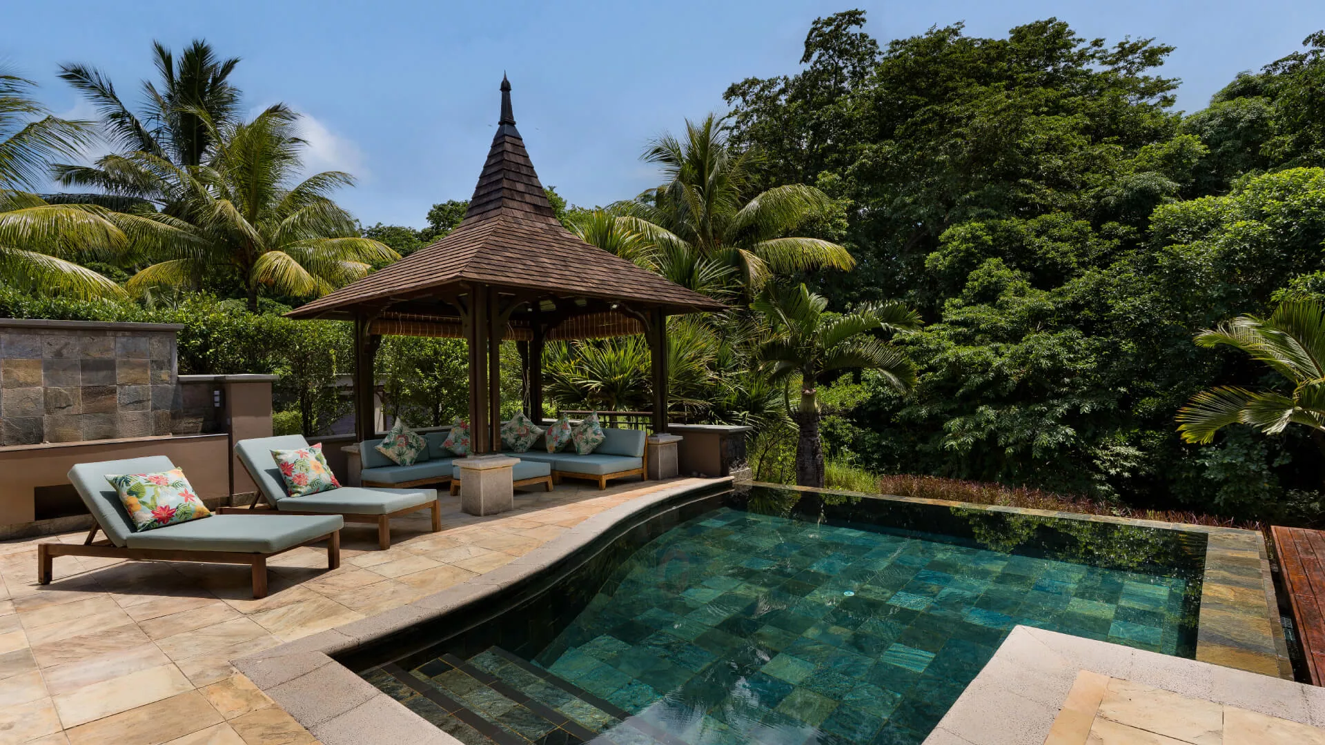 villa bois dentelle with terrace exterior poolview