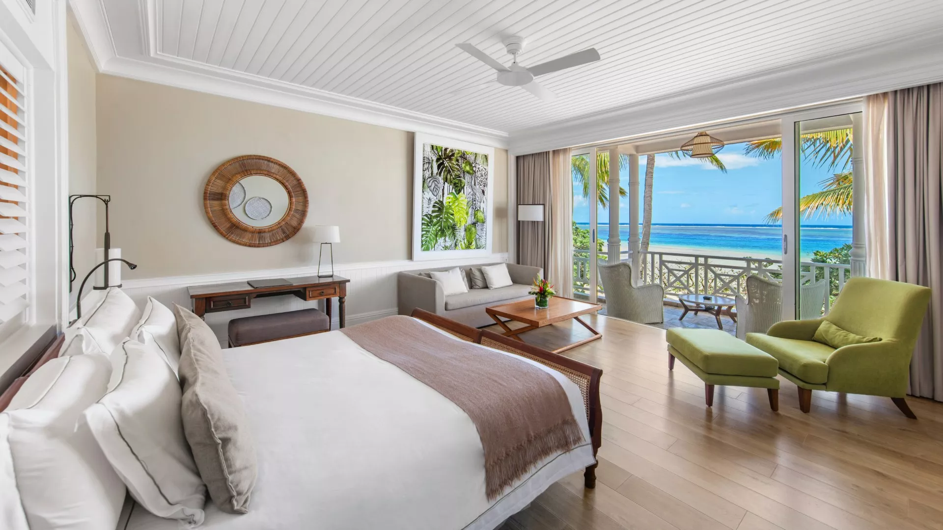 chambre deluxe en bord de la plage à l'étage avec vue panoramique sur l'océan