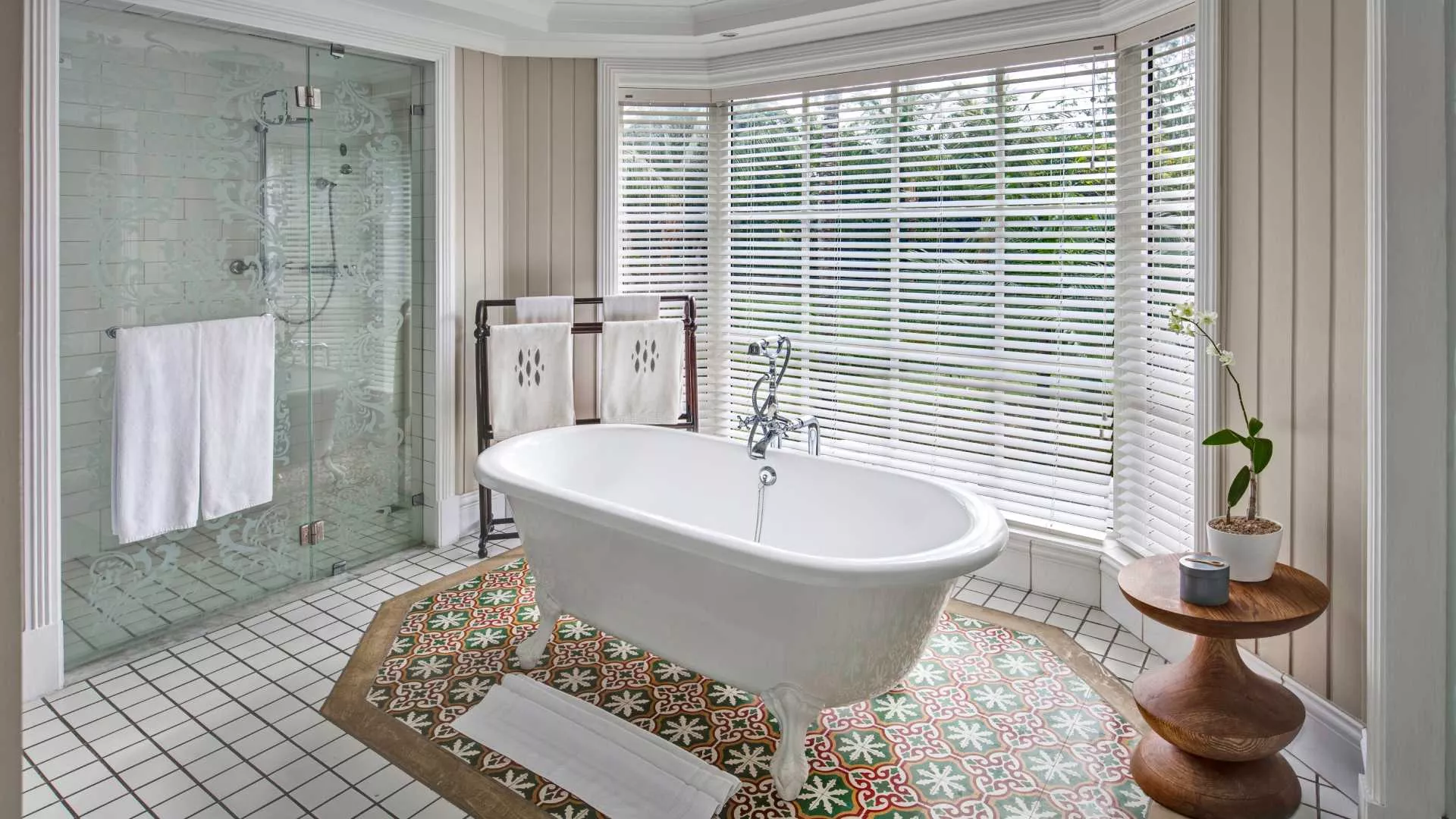 junior suite garden view bathroom on upper floor with bathtub