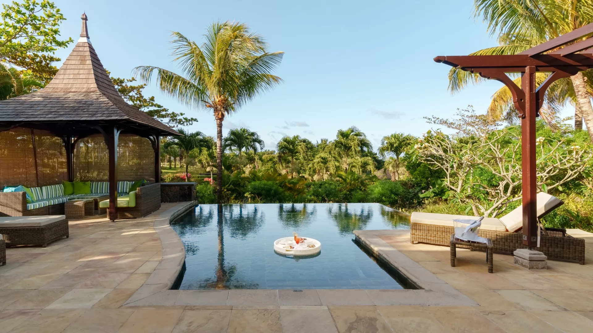 villa baume pool area with transats
