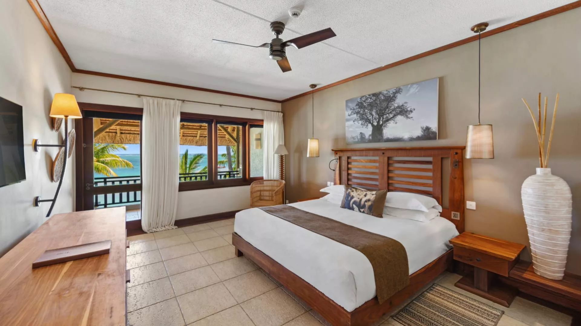 senior suite room with stunning seaview