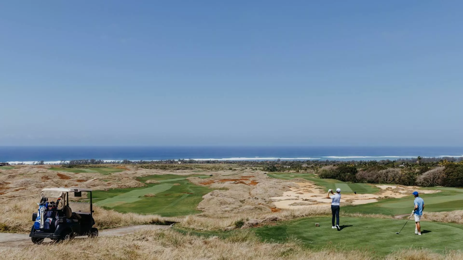 golfers masterclass at the heritage golf course la reserve golf links with Indian ocean view