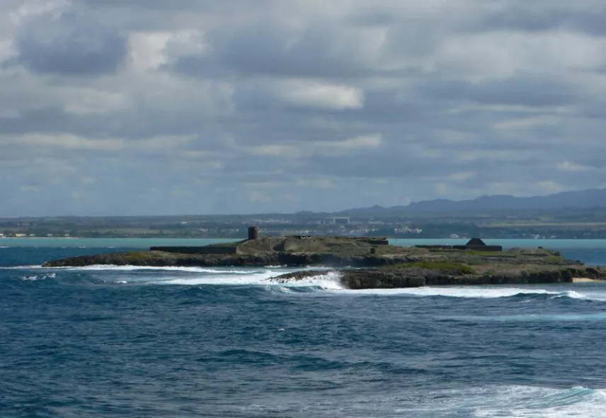 Ile de la passe