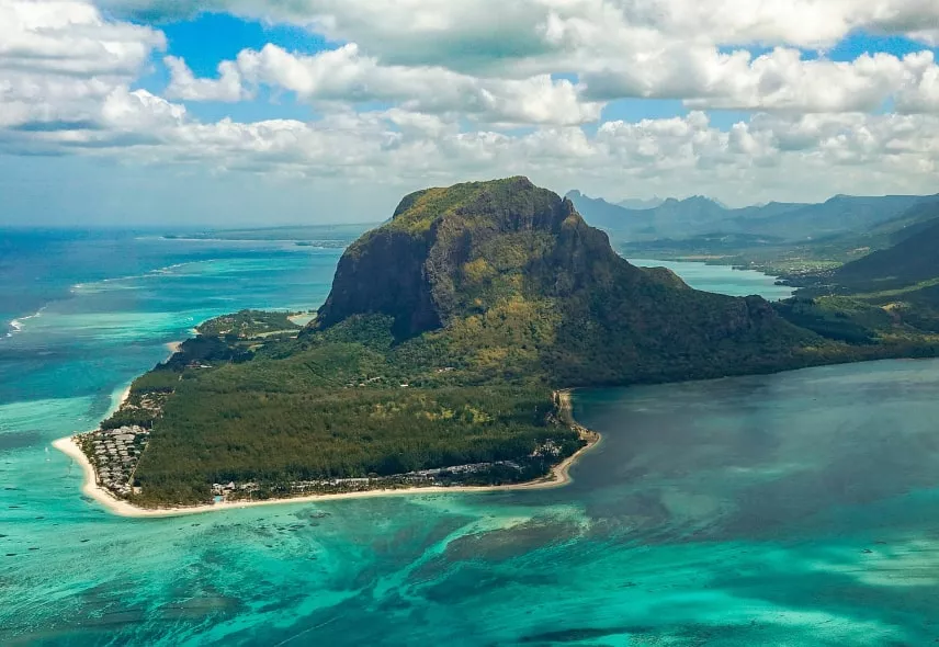 Le morne brabant mountain