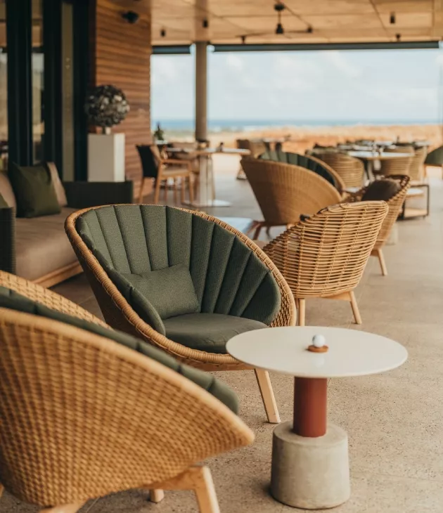 la reserve clubhouse's plus seating areas
