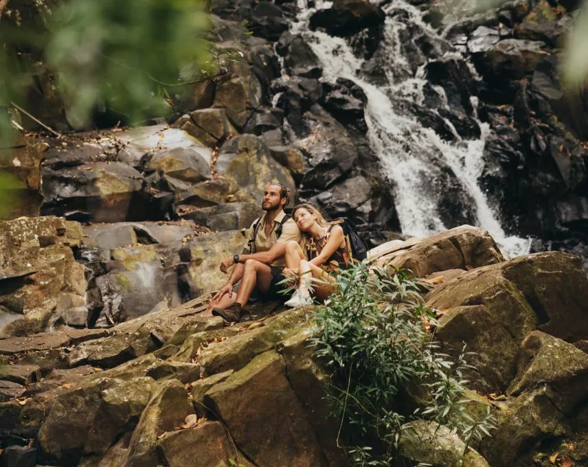 Couple hiking through Bel Ombre Nature Reserve - Holidays in Mauritius