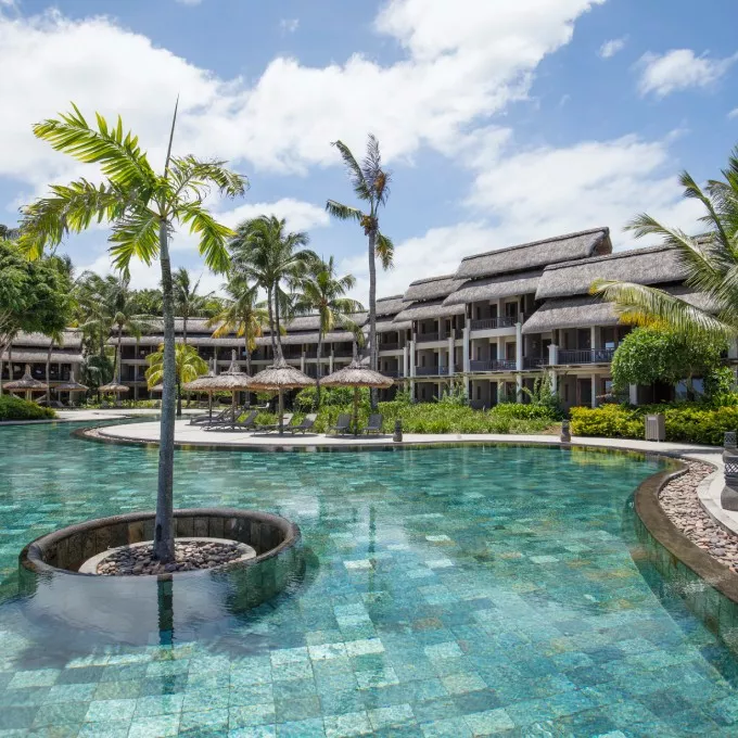 pool gesamtansicht heritage awali mauritius