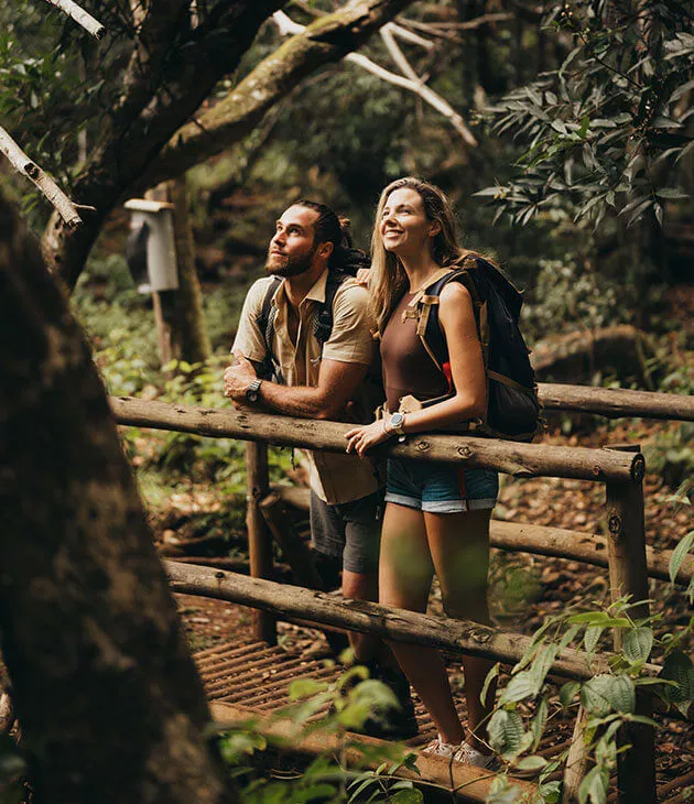 Couple Randonnée Bel Ombre Nature Reserve Heritage Resorts and Golf Ile Maurice