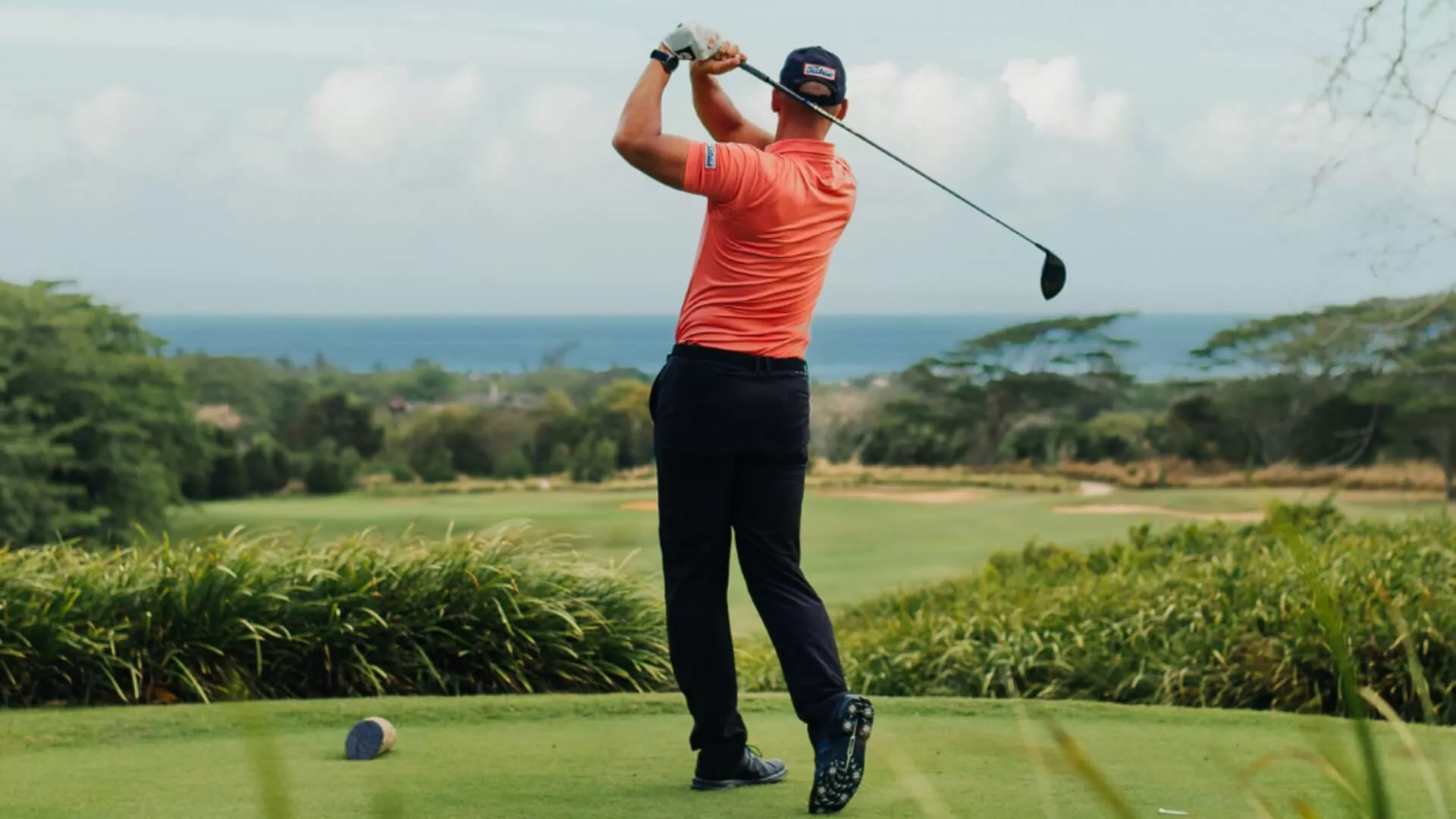 lewis wallace a PGA professional la reserve golf links