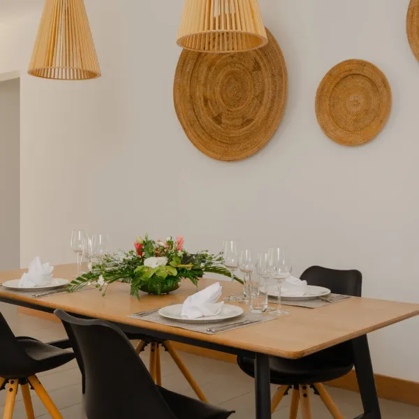 Dining area with table in a luxury 2-bedroom villa