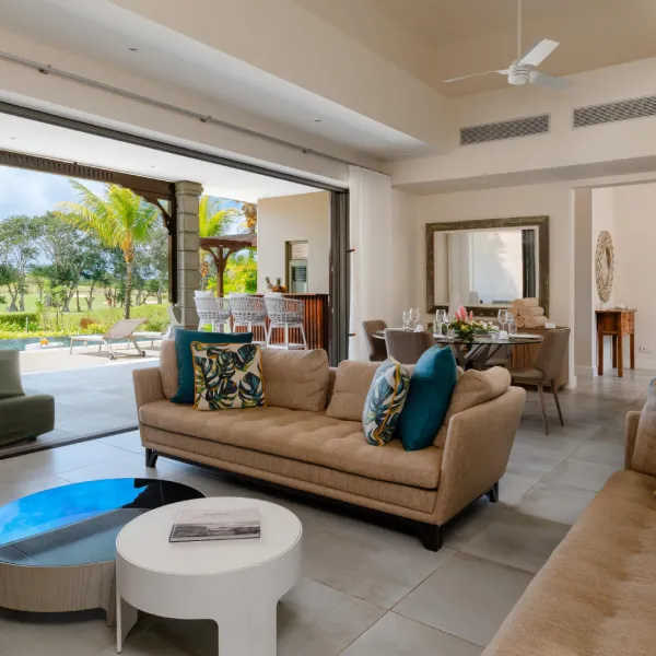 Spacious and luxurious living room in a 3 bedroom villa with modern deco