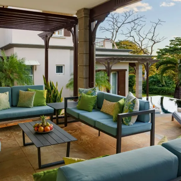Exterior view of a luxury 4-bedroom villa with pool