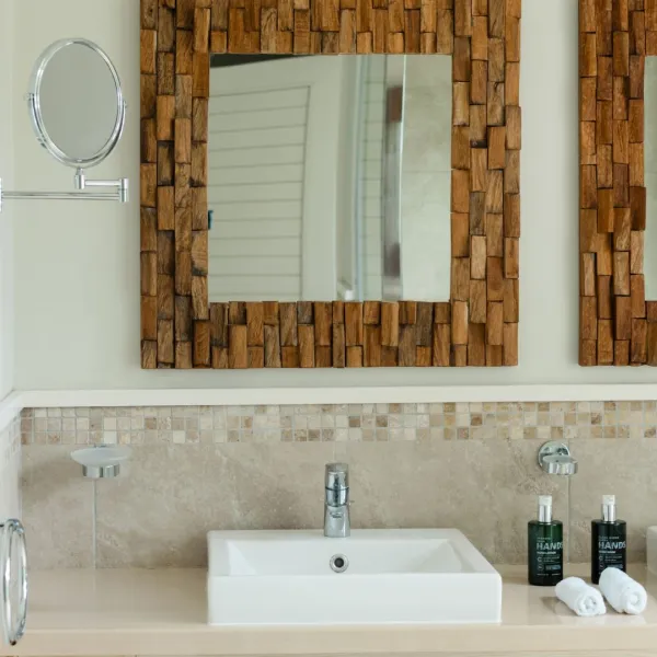 Modern bathroom in a luxury 4-bedroom villa