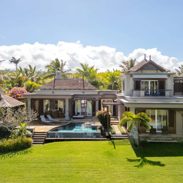 Exterior landscape view of the garden in a luxury 4-bedroom villa