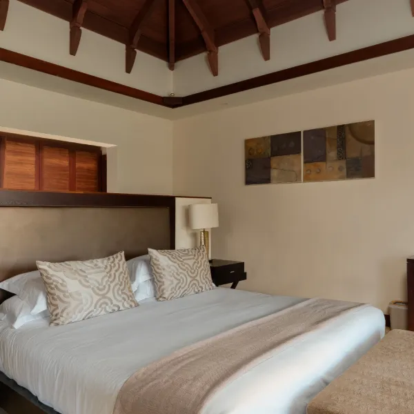 villa trochetia bedroom poolvilla