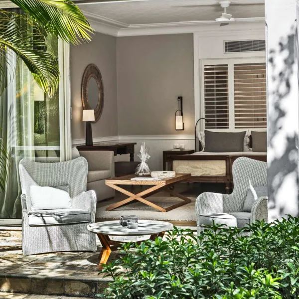 outdoor view of deluxe suite with terrace on ground