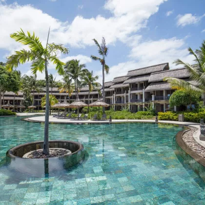 Pool view of Heritage Awali 