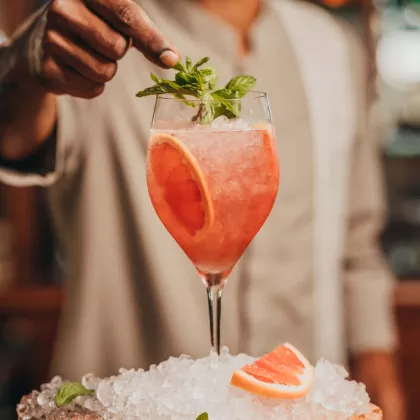 Heritage Le Telfair: Cocktail at The Cavendish Bar and Lounge