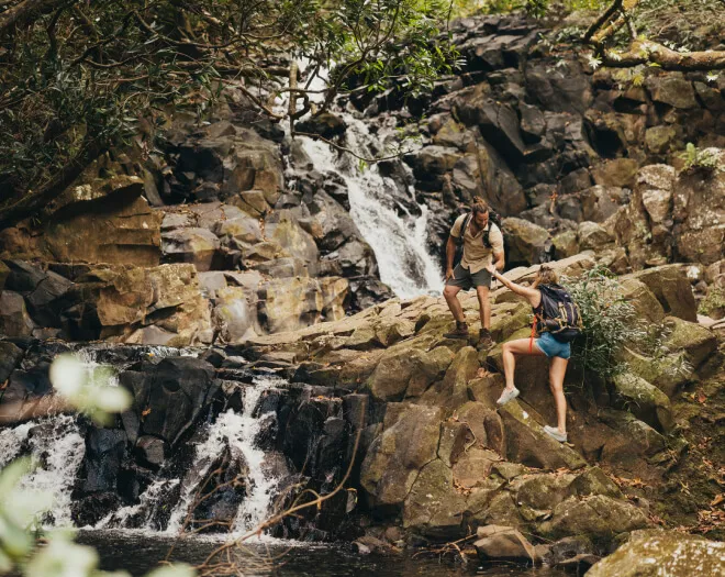 couple hiking outdoor activities holidays august mauritius