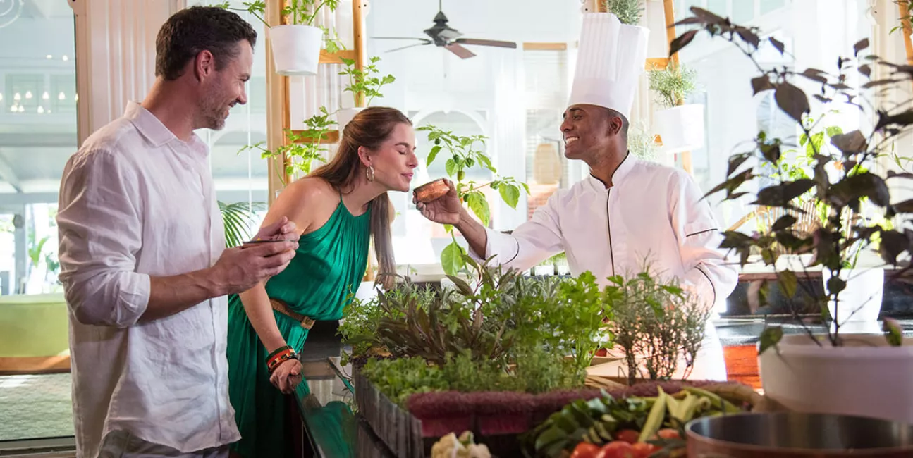 Culinary class techniques - Activity to do in best All-Inclusive hotel in Mauritius