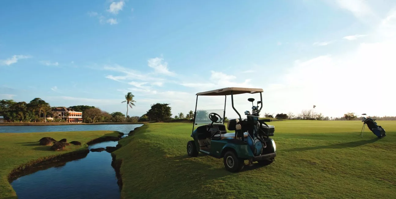 Stay and play golf package at Heritage Golf Club, featuring access to the course