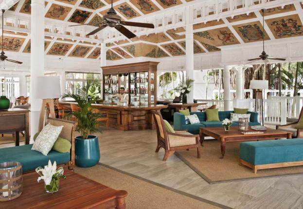 Cavendish Bar and Lounge Heritage Resorts Bel Ombre