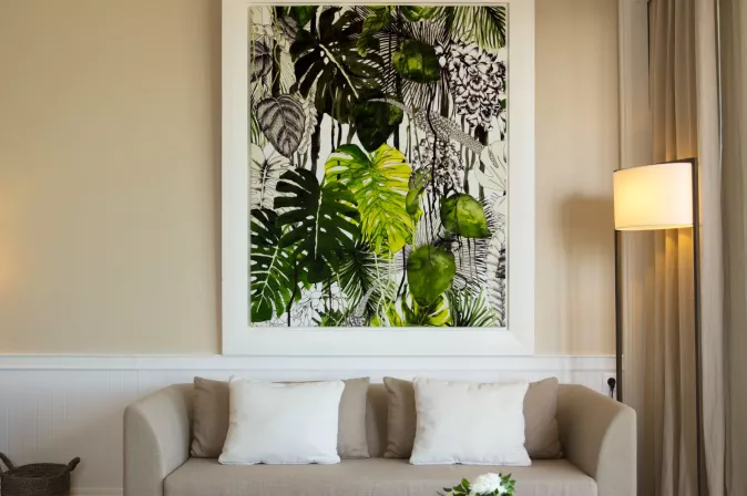 Deluxe Beachfront Suite