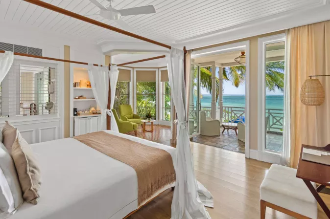 Junior Suite Beachfront