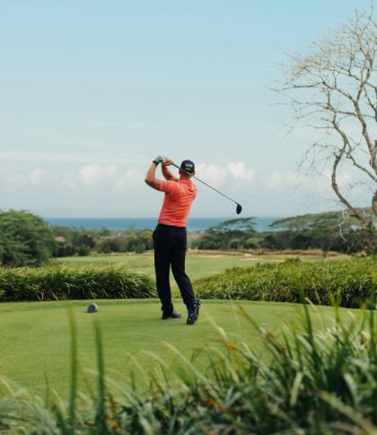 Golfing paradise at Heritage Awali